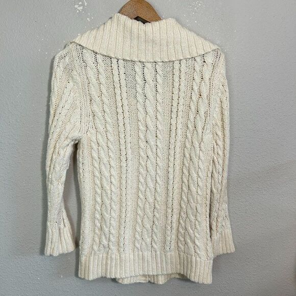 LL Bean Cable Knit Cardigan Sweater M Fisherman Button Collar Coastal Preppy - Picture 3 of 5